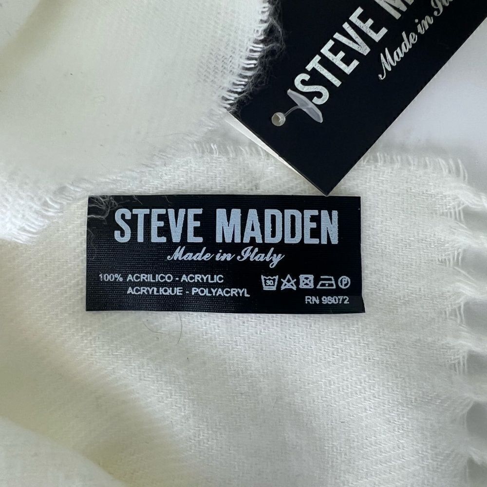 Steve Madden SOLID SCARF IVORY - Picture 6 of 6